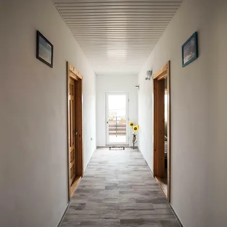 Vila Aris Pensión